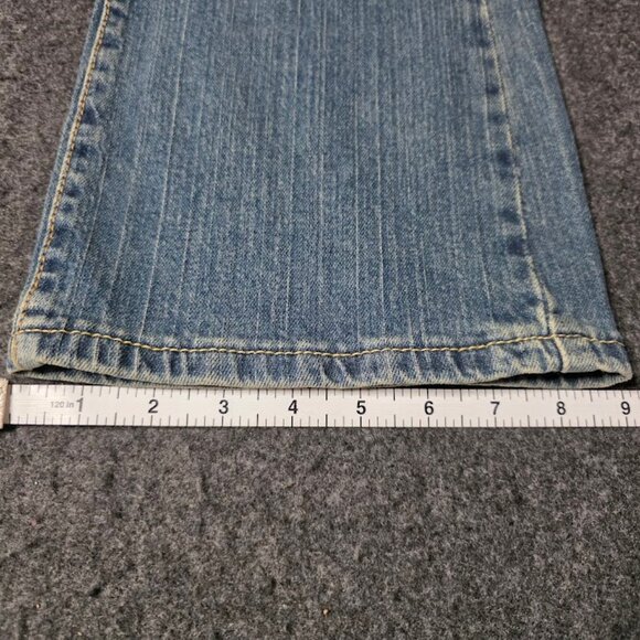Levi's Women's 513 Low Slouch Boot Cut Jeans 9M - Picture 12 of 15